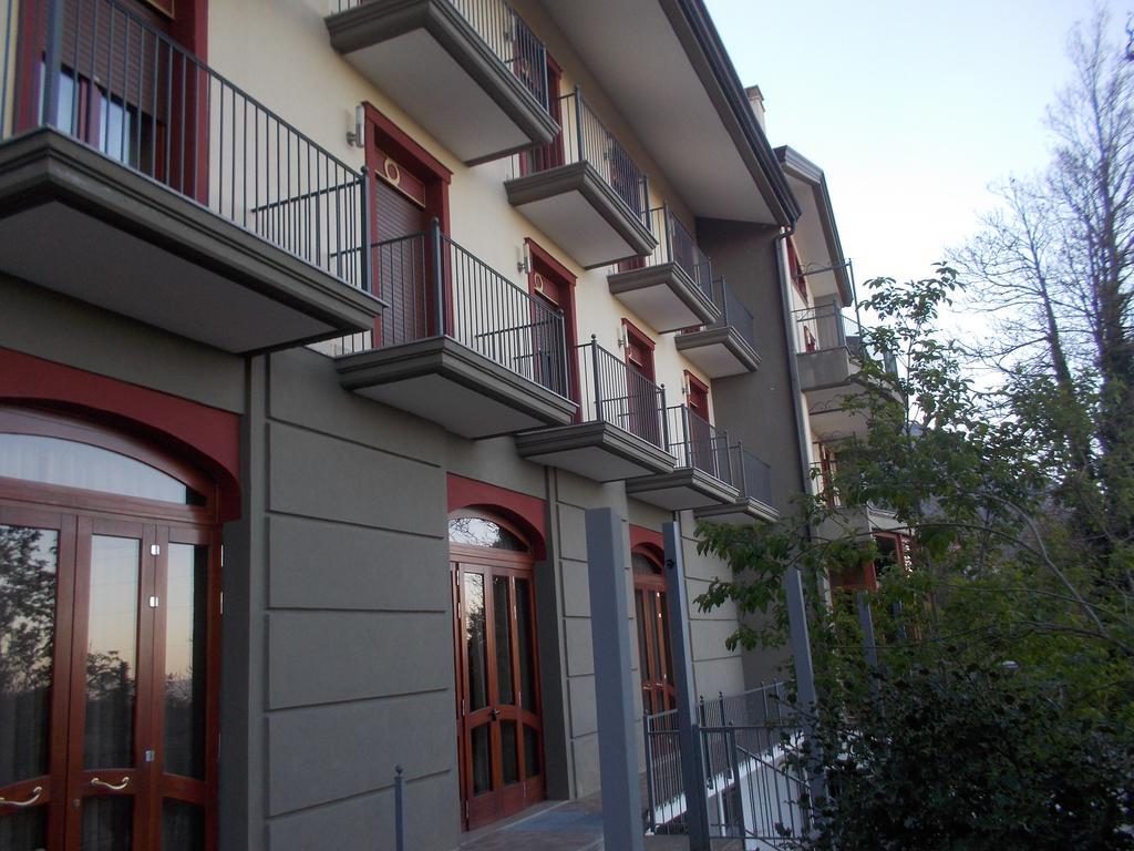 Royal Hotel Montevergine Ospedaletto D'Alpinolo Exterior photo